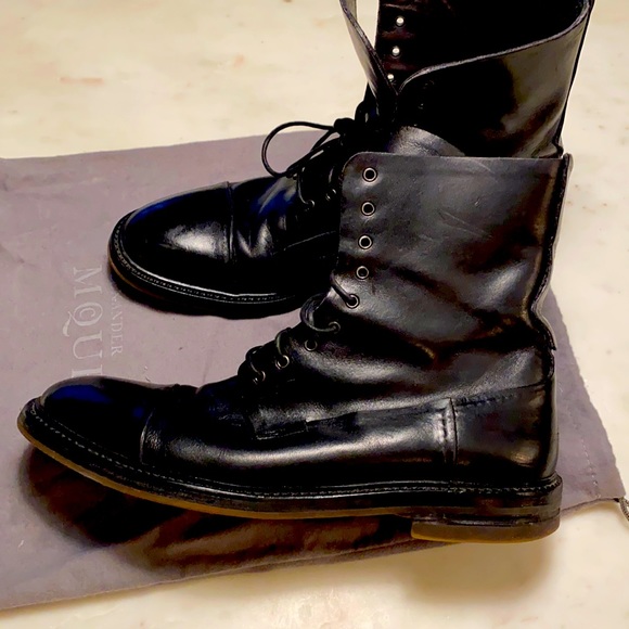 Disney Christmas 2025 Lil Rin Rin Plush Badge Red New
